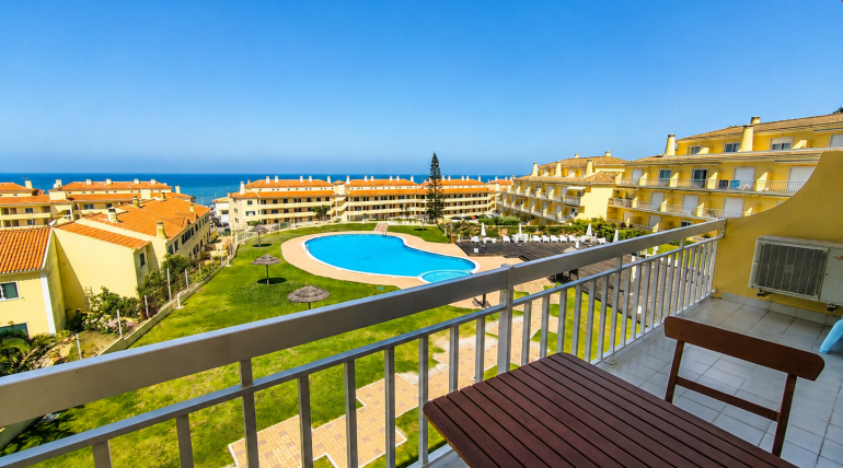 Casa da Tia Rosa Ericeira - with int/ext pool