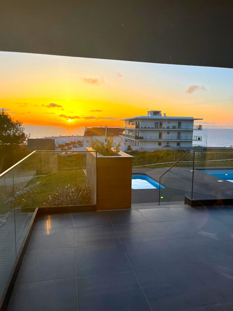 THE SUSTAINABLE LUXE ESCAPE